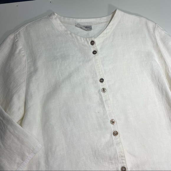 Beautiful Off White Button Front Linen Blouse by Mishi Wearables - Picture 10 of 10